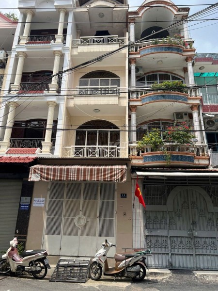 Nhà cho thuê đường Nguyễn Minh Hoàng, quận Tân Bình.