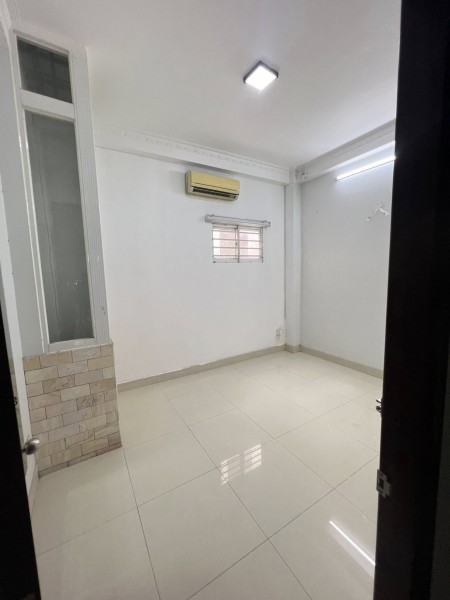 Cho thuê nhà trệt lầu đường Cách Mạng Tháng Tám, Phường 5, Tân Bình