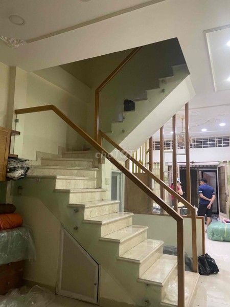 Cho thuê nhà hẻm 38/40 Gò Dầu, 1trệt 1lầu, 2phòng ngủ, 2toilet