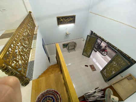 Cho thuê nhà nguyên căn – gần Võ Văn Hát & Lã Xuân Oai, Long Trường