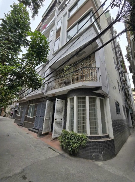 Cho thuê nhà 5 tầng tại Lạc Long Quân - Nghĩa Đô - Cầu Giấy - Hà Nội