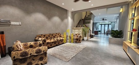 NHÀ ĐẸP FULL NỘI THẤT 5 PHÒNG GIÁ 50 TRIỆU