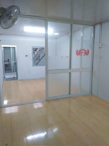 Cho thuê nhà Vườn Chuối, P.4, Q.3, xây trệt, 2 lầu, 12 triệu/tháng