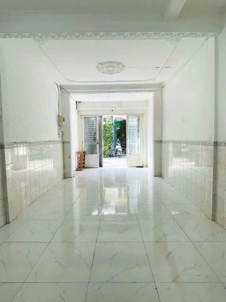 Cho thuê nhà mặt tiền nội bộ Minh Phụng, P2, Q6 – hẻm xe tải