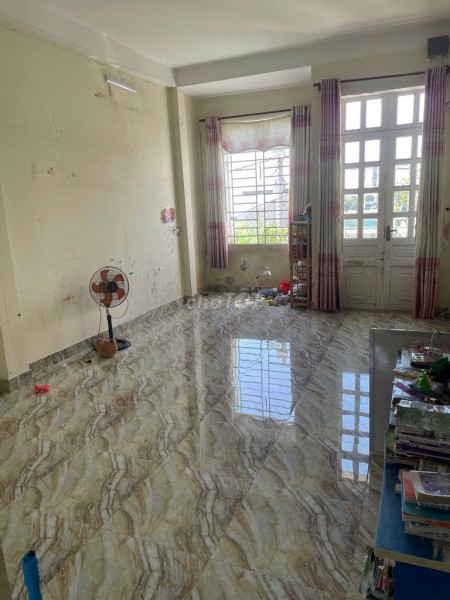 Cho thuê nhà rộng gần chợ Thới Hòa, KCN Vĩnh Lộc A