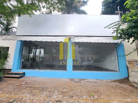 CHO THUÊ MẶT TIỀN KINH DOANH ĐƯỜNG NGUYỄN VĂN HƯỞNG GIÁ 25 TRIỆU