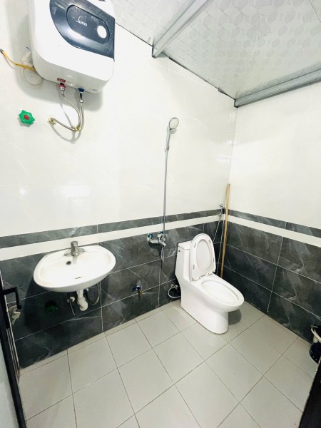 Cho thuê nhà mới tinh 192 Lê Trọng Tấn 60m² × 3 tầng, 4 pngủ, 10 triệu