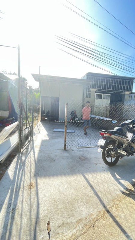 Cho thuê nhà vườn nguyên căn - vừa ở vừa kinh doanh - 2 phòng ngủ 2 wc gần sân bay Long Thành