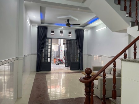 Cho thuê nhà đường Trần Thị Năm 1 trệt 1 lầu – gồm 2PN, 2WC, có giếng trời thoáng sáng