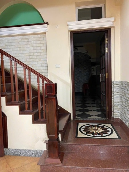 Chính chủ cho thuê nhà nguyên căn – Ngõ 100 phố Sài Đồng, Long Biên