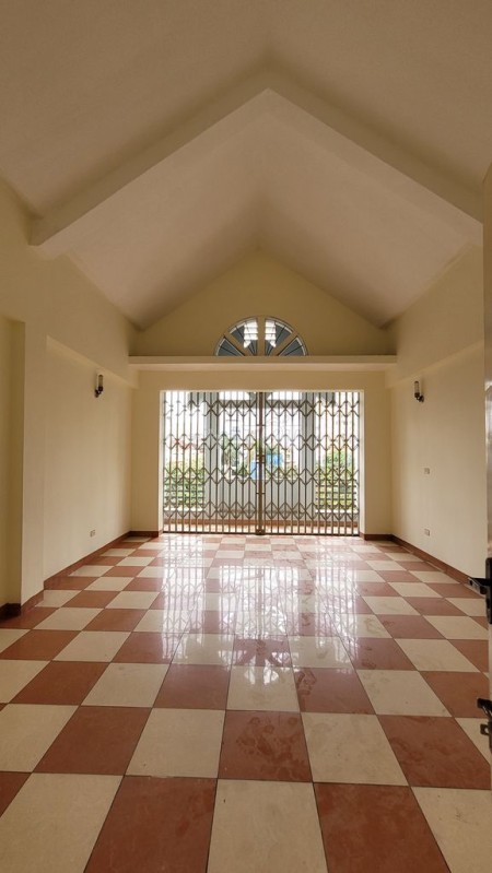 Cho thuê MP Nguyễn Bá Khoản 85m² × 4,5 tầng, MT 5m, 4PN 4VS. 35tr/tháng