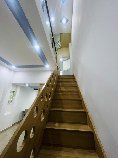 CHO THUÊ NHÀ HẺM XE HƠI – KHU KÊNH NƯỚC ĐEN