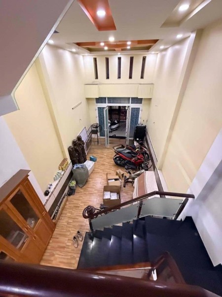 Cho thuê nhà Trệt, lửng, 3 lầu Nguyễn Phúc Chu – Tân Bình