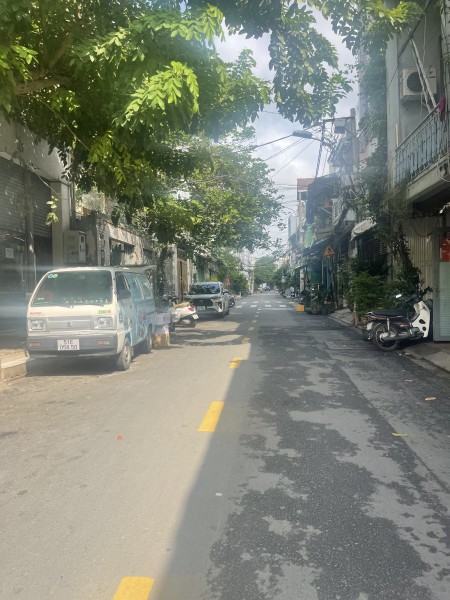 Nhà nguyên căn MTKD Phường Tân Thành 5x20 14tr/tháng