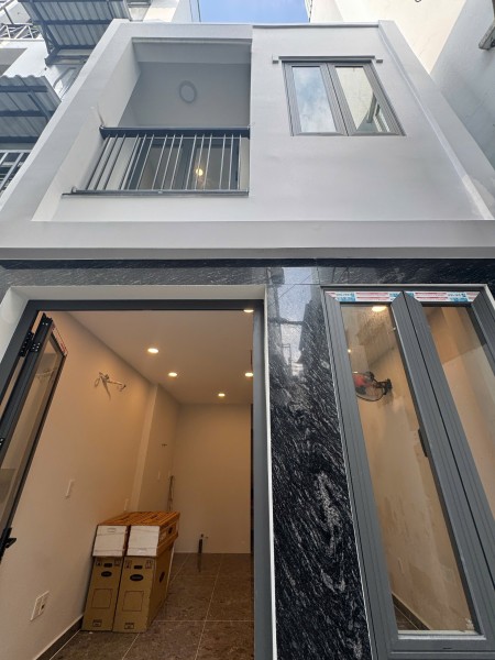 Nhà nguyên căn xây dựng mới 100% full nội thất 11tr/tháng