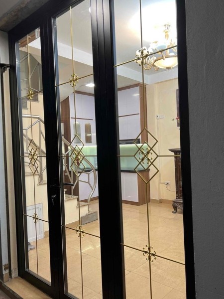 Cho thuê nhà nguyên căn tại ngõ 364 Phố Huế, 25m² x 5 tầng, 3PN, 3 WC, 12 Triệu