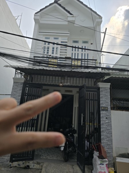 Cho Thuê Nhà Nguyên Căn BTCT 4x14m, 1 Trệt 1 Lầu, DTST 110m2 – Gần Chợ, Khu Công Nghiệp – Hiệp Thành