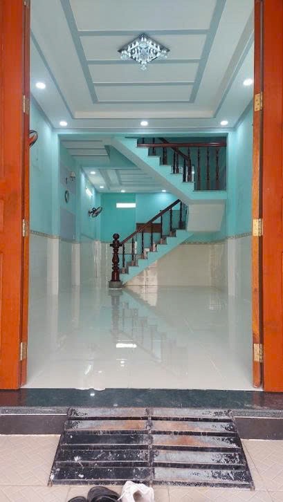 Cho Thuê Nhà Nguyên Căn 1 Trệt 2 Lầu + Sân Thượng – Hương Lộ 2