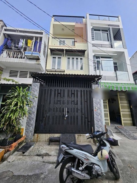 Cho thuê nhà Quận 6 – Hẻm xe hơi - 4m x 12m, kết cấu 2 lầu