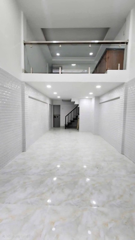 Cho thuê nhà mới hẻm 5m Cao Đạt – Quận 5, 1 trệt – 1 lửng – 2 lầu, 17 triệu/tháng