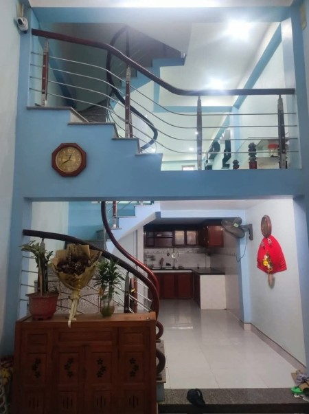 Cho thuê nhà nguyên căn 3,5 tầng Phú Diễn Hữu Hòa Thanh Trì