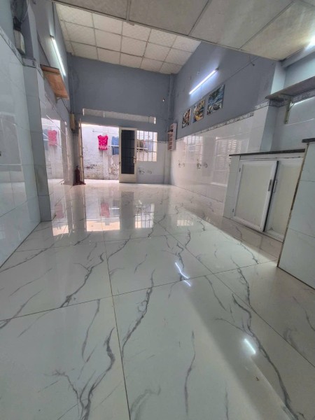 Cho thuê nhà nguyên căn Hưng Phú P9 Q8 cũ.