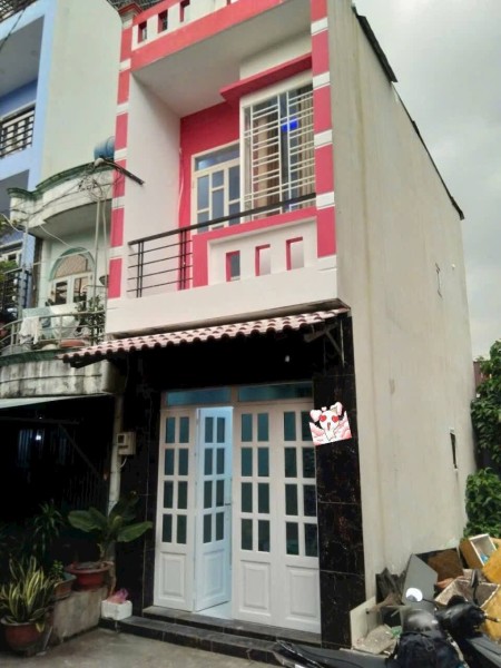 Cho thuê nhà gần chợ Bình Long 1 lầu, 2PN, hẻm rộng, an ninh