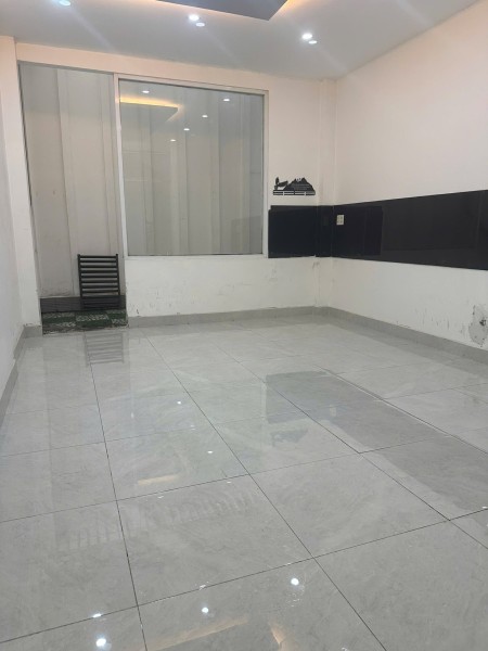 Cho thuê nhà mặt tiền đường 33, KDC Chợ An Dương Vương, Quận 6