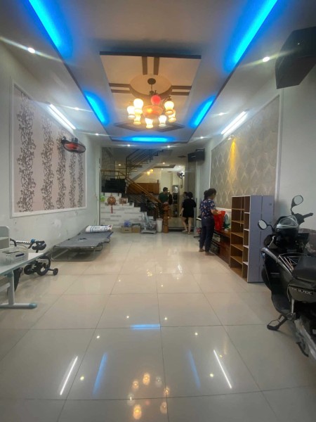 Nhà trệt + 1 lầu - 3PN - 2WC cho thuê hẻm 1886 Huỳnh Tấn Phát, TT Nhà Bè