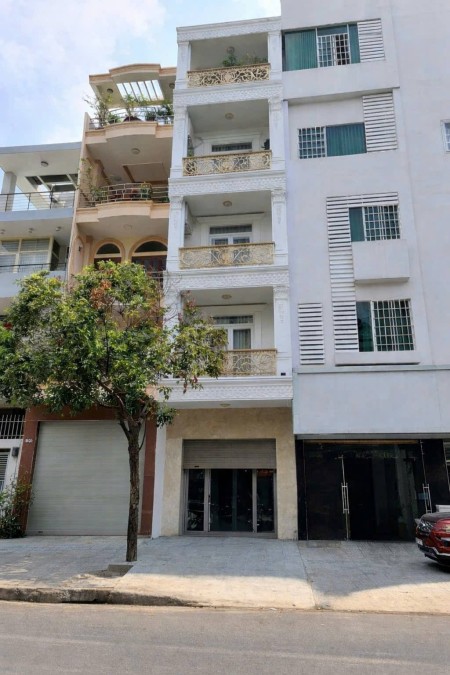 Cho thuê nhà 1 trệt 4 lầu mặt tiền Trần Nguyên Đán – quận Bình Thạnh