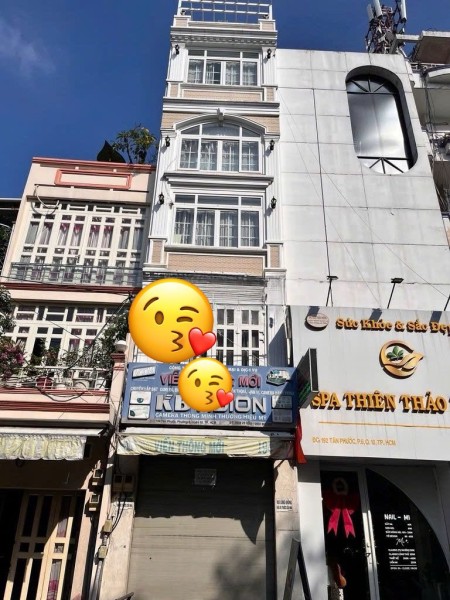 Cho thuê nhà nguyên căn nhiều phòng – quận 10