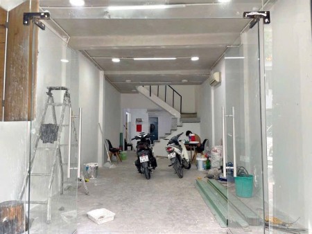 Nhà cho thuê 2 lầu Hoàng Hoa Thám, P.7, Q. Bình Thạnh – khu trung tâm, đi lại thuận tiện