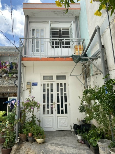 Cho thuê nhà nguyên căn hem 350 Huỳnh Tấn Phát, Q7, 3PN, 2WC , 9,3tr