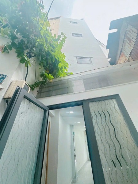 Cho Thuê Nhà Đẹp Nguyên Căn Tại Phan Tây Hồ P.7 Q.Phú Nhuận