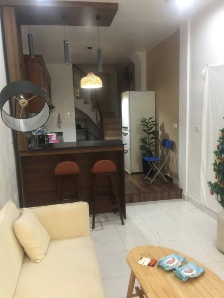 Cc cho thuê nhà ngõ Tăng Bạt Hổ 30m² × 5 tầng 3 ngủ, 4 wc, full đồ vào ngay