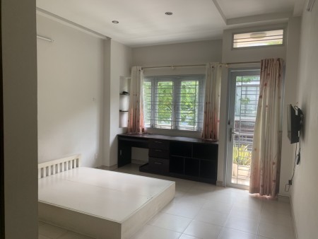 Cho thuê nhà đường số 27 Khu An Phú Hưng, Quận 7 dt 4x18m, 2,5 lầu