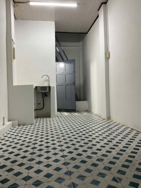 Cho thuê nhà 1 trệt + 1 lầu, hẻm 3 gác, 6.5 triệu/tháng
