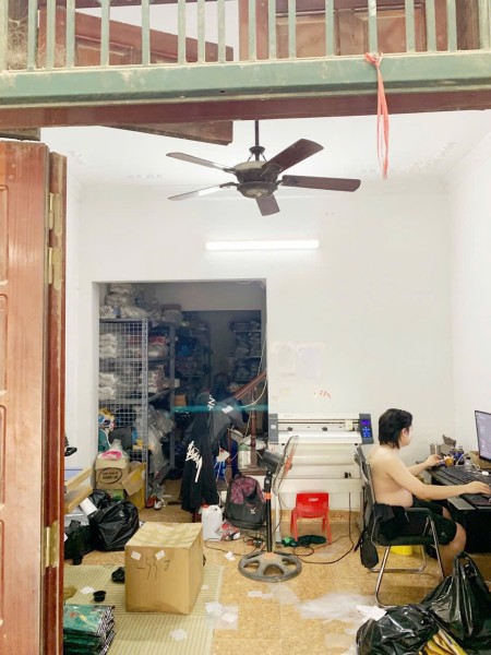 Cho thuê nhà nguyên căn ngõ 1151 Giải Phóng làm kho 75m2 x 4 tầng, 14 triệu