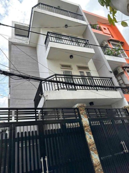 Nhà nguyên căn 1 trệt 2 lầu hẻm xe hơi – Nguyễn Kiệm, Phú Nhuận