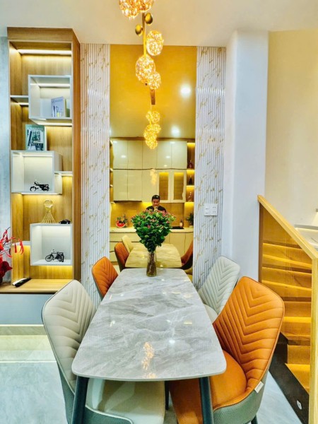 Nhà NC 3PN Nguyễn Văn Trỗi Full NT Hẻm Xe Hơi Gần Trường Sa Sân Bay Tân Sơn Nhất Phú Nhuận