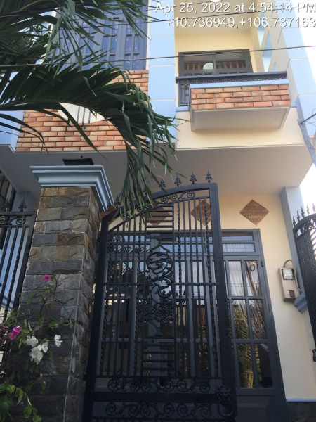 Cho thuê nhà nguyên căn 1 trệt, 1 lầu – 2PN, 2WC – 160/91/47 Nguyễn Văn Quỳ, Phú Thuận