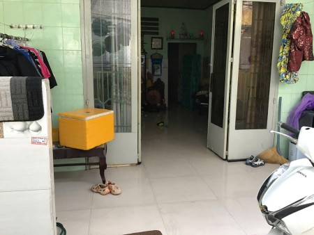 Cho thuê nhà nguyên căn 1 trệt 3 lầu, 1059 Huỳnh Tấn Phát