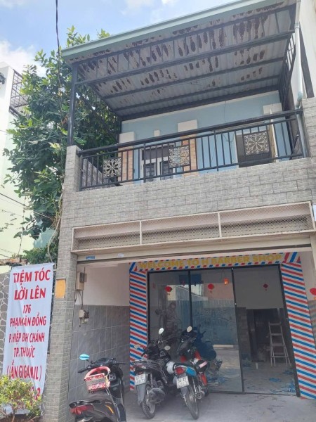 Cho Thuê Nhà 3PN Hẻm xe hơi Thông- Ngay Chợ Hiệp Bình