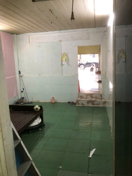 Cho thuê nhà đường số 79 Tân Quy,Quận7 dt 3,5x20m,cấp4