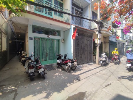 Nhà 1 trệt 2 lầu – 2PN, 3WC hẻm 325/37 Bạch Đằng, Bình Thạnh