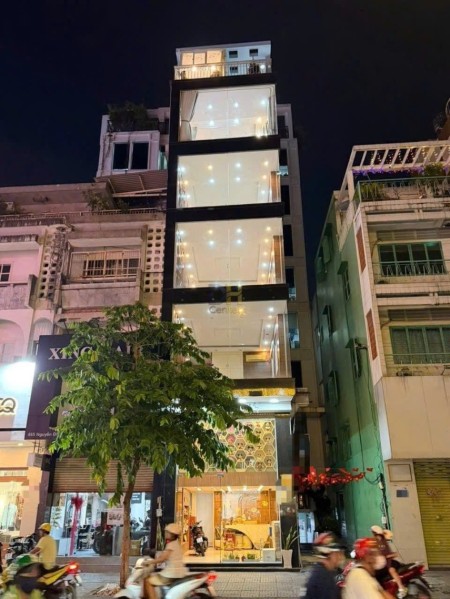 SIÊU PHẨM MẶT TIỀN NGUYỄN ĐÌNH CHIỂU Q3 – CĂN GÓC KÍNH SANG TRỌNG