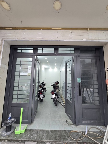 CHO THUÊ MẶT BẰNG MẶT TIỀN – TÂN VĨNH, QUẬN 4