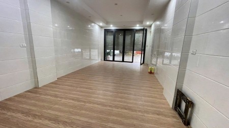 Cho thuê nhà Ngô Thị Nhậm, 6.5 tầng x 50m2, 5 ngủ, 25 Triệu vào ngay