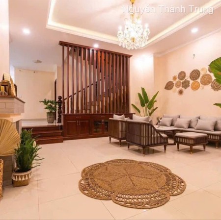 Cho thuê Villa 6 phòng Golf Valley, phường 2, Đà Lạt 36 - 40 triệu/tháng