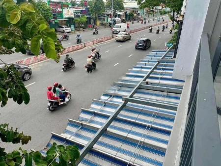 Đi đến slide 4